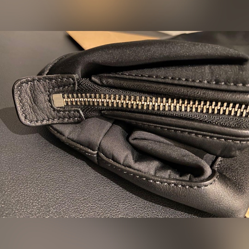 COACH Designer Black Leather Nylon Pouch Toiletry Bag Clutch - Picture 3 of 6